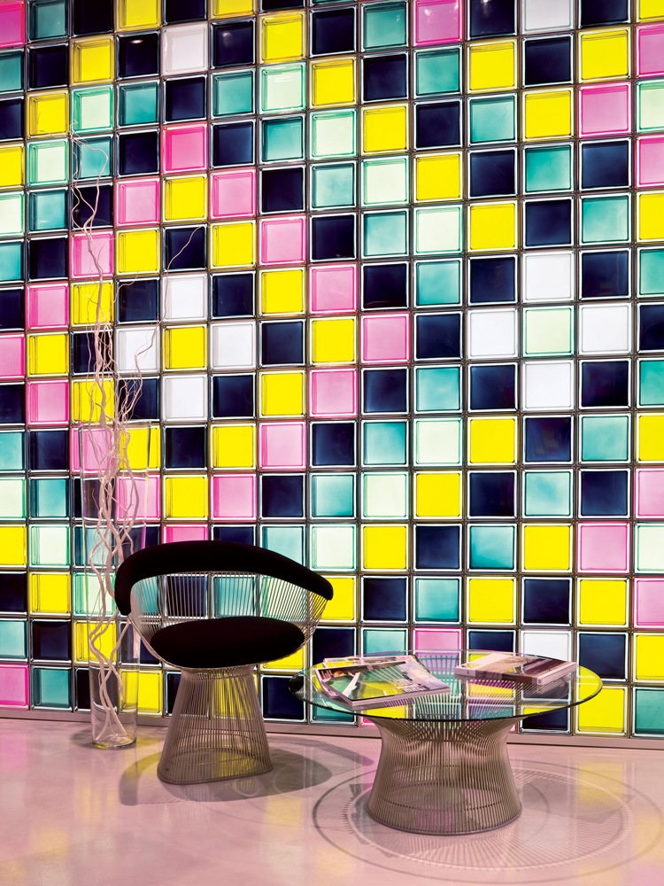 Mendini Mix color glass block build sample